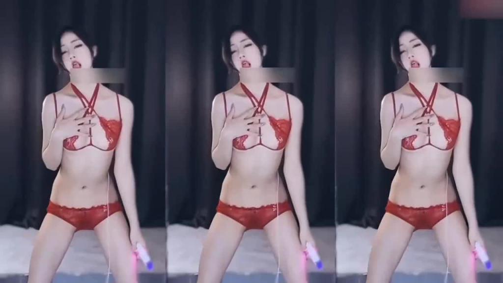 吃瓜网易主播网红女神星野万元定制真空露逼翘臀裸舞诱惑 预览截图 7