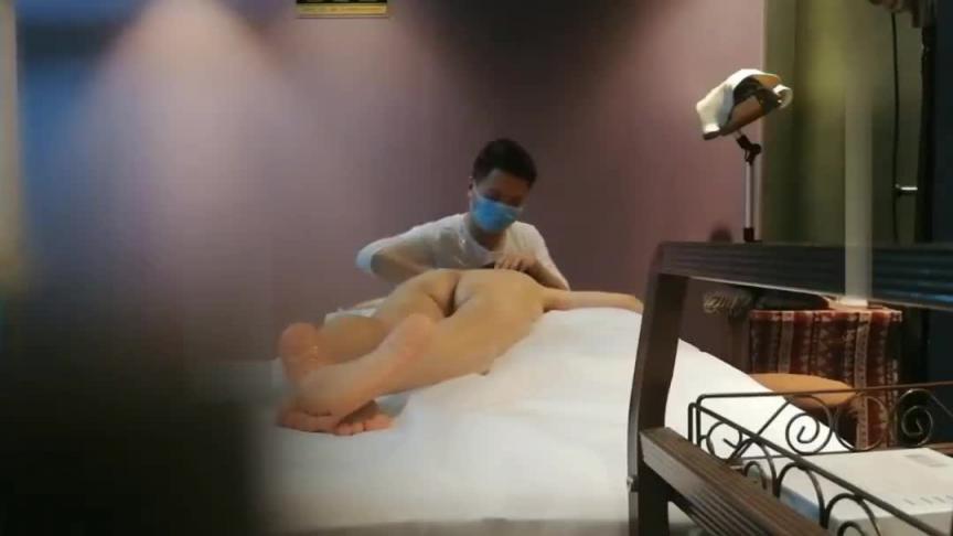 【真实女子SPA】罕见良家少妇用手指扣才能满足骚穴,小学语文老师 预览截图 12