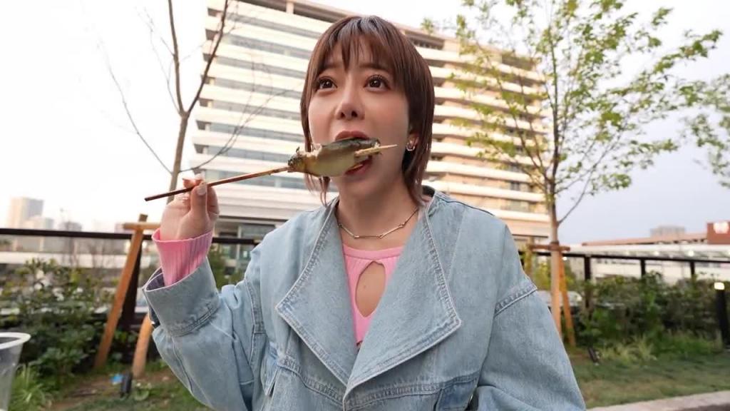 挑战自己,成为一个调皮的身体里带着婊子精神的爱好和利益兼备的模特儿！坚挺度出众的美巨乳和丰满乳头被折磨,用乳房爱抚换取华丽的喷出高潮！ [Nozomi (G罩杯)] [个人乳房摄影] STCV-490 预览截图 2