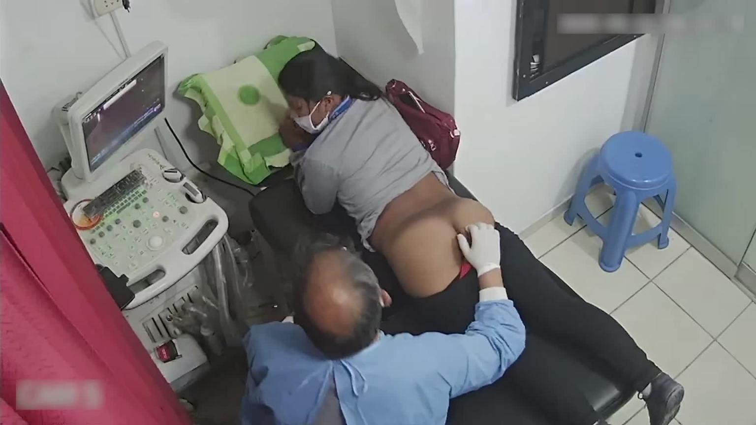 【医院破解】医院监控破解看美女们阴道 预览截图 1