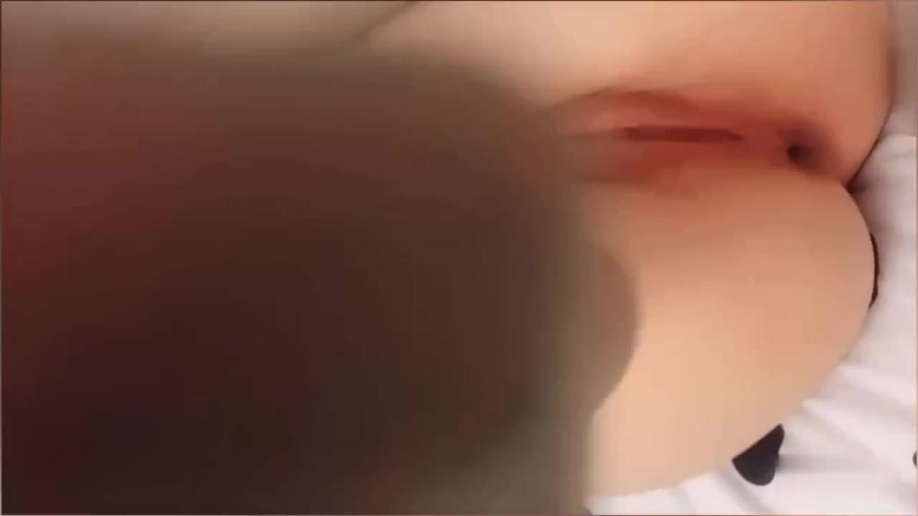 【极品御姐】美腿蜜桃臀穿上牛仔裤真的顶逼超粉 预览截图 11
