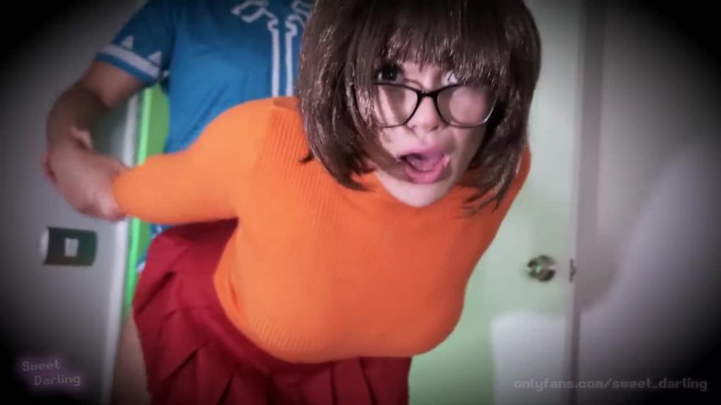 『sweet darling』Velma Cosplay 在万圣节被狠狠操 预览截图 1