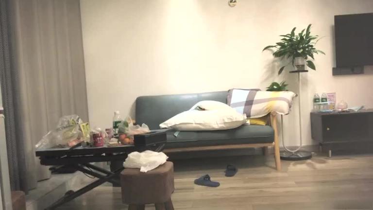 【3P白嫖美人妻】大长腿巅峰少妇,三人连干两炮!(第一炮)③ 预览截图 1