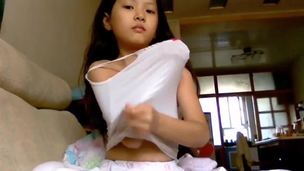 美少女自拍 预览截图 3