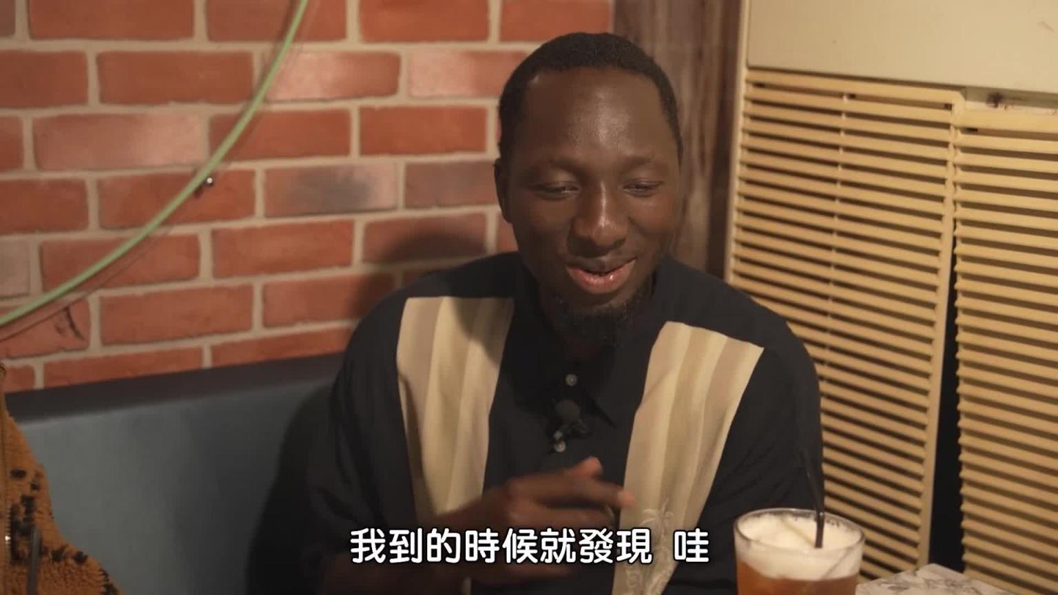 香香第一次无罩带黑人体验台式老派约会❤️Mandi香菱 ❤️ 预览截图 5