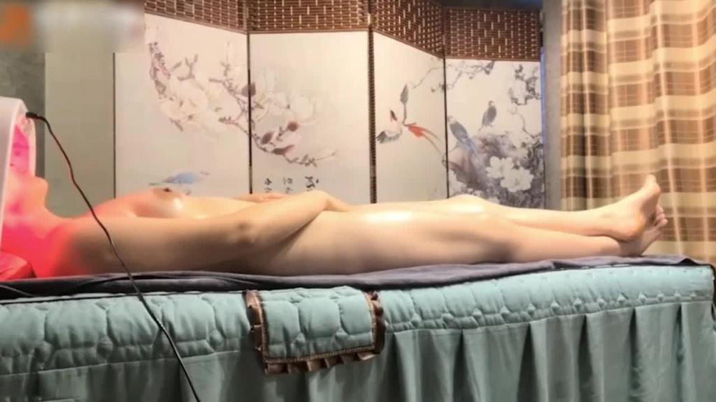 【按摩系列】高颜值气质白领背着老公享受异性SPA 预览截图 5