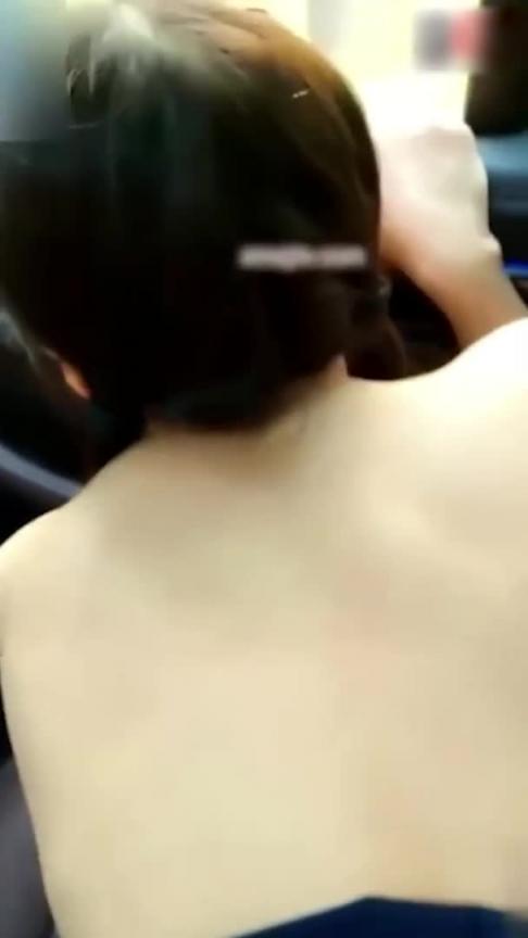 【父女乱伦】继父接高中女儿在车里把她强暴了 预览截图 7