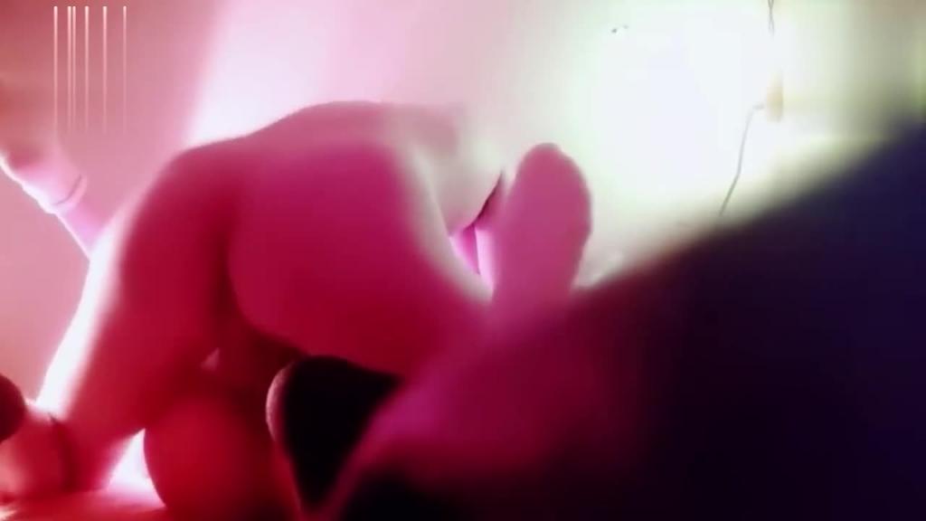小巷站街女年轻00后眼镜妹 预览截图 9