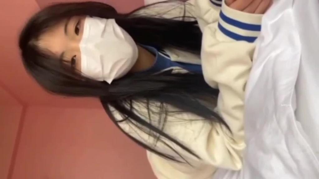 玉足-专拍女高中粉嫩脚 足控福利,足之道出品 预览截图 2