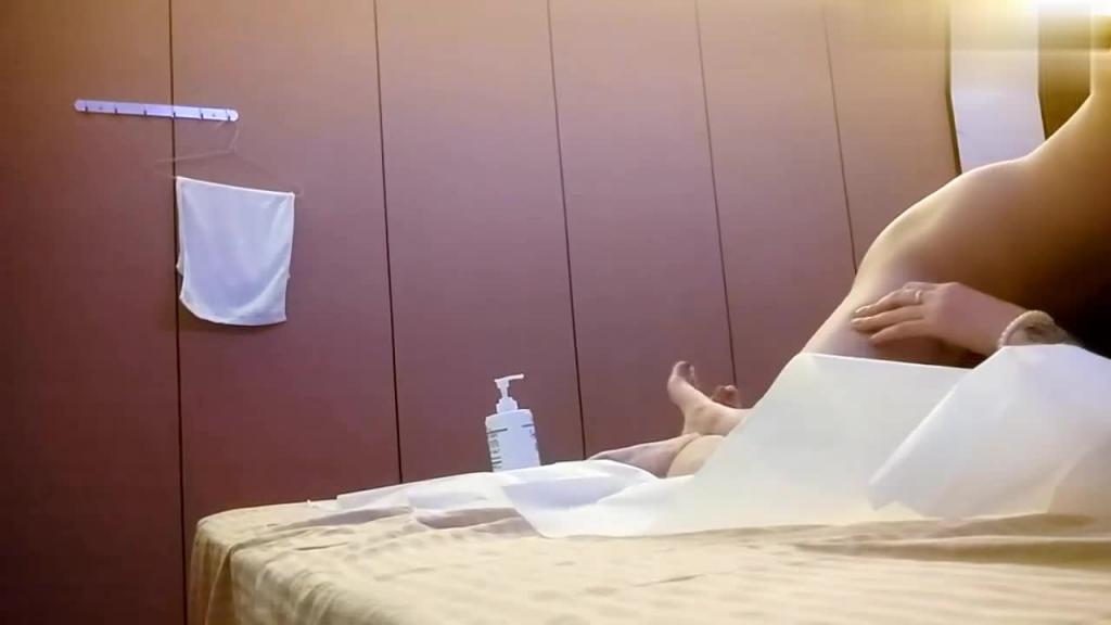 会所技师按摩服务,大奶骚女技师,乳推舔背,又换了个能操的,全套一顿操 预览截图 12