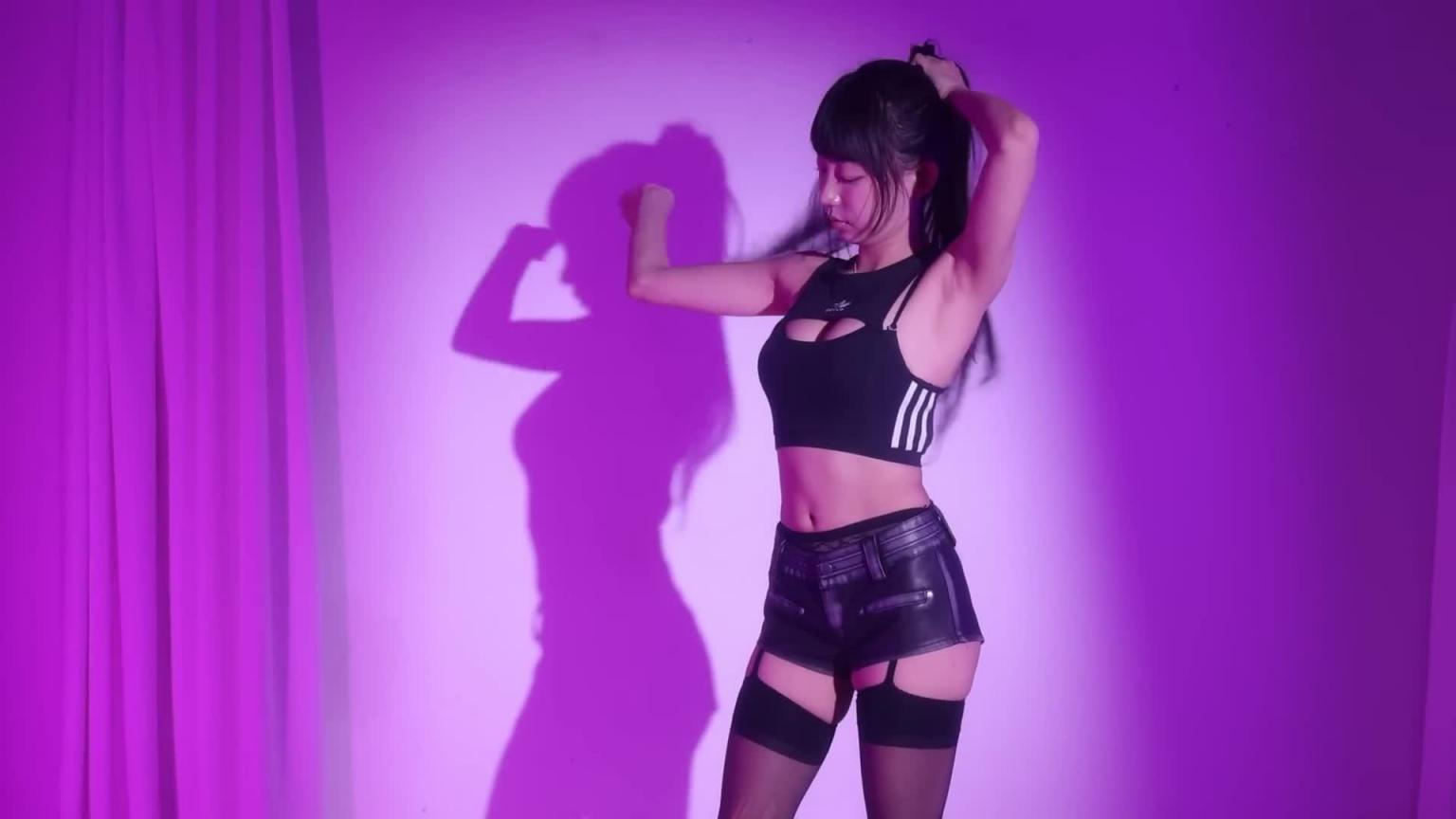 黑色&黑色造型Lookbook：干练的定式黑色 预览截图 11