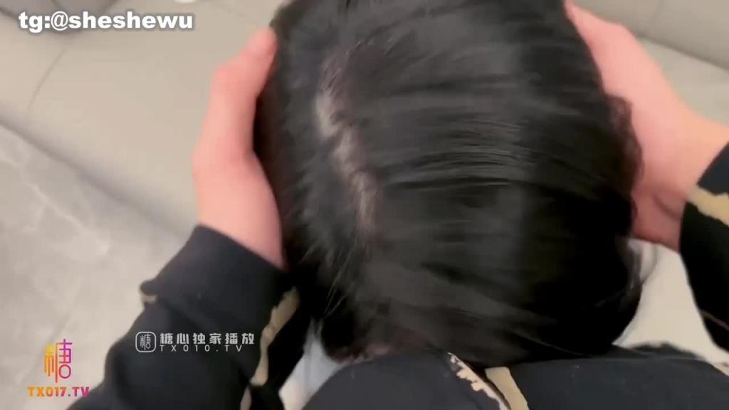 【姐弟乱伦】_肉棒插入了白丝姐姐的骚穴_饥渴姐姐被精液中出内射 - 小二先生 预览截图 5