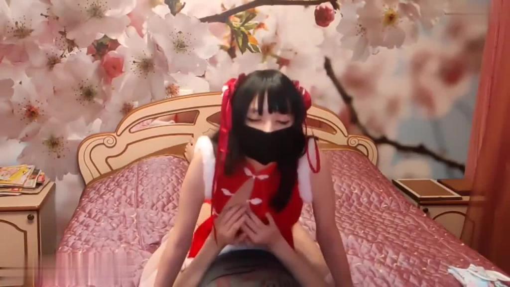 【可爱萝莉】女友在家cosplay给男友的性爱服务 预览截图 10