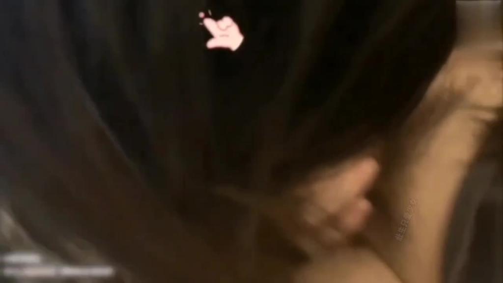 刚追到的大一清纯校花学生妹JK制服中出美少女真刺激 预览截图 1