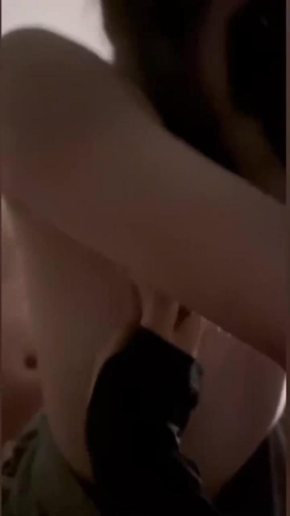 推特泄密苏州洛丽塔少女软软清纯少女脸无套后入射了一屁股精液 预览截图 9