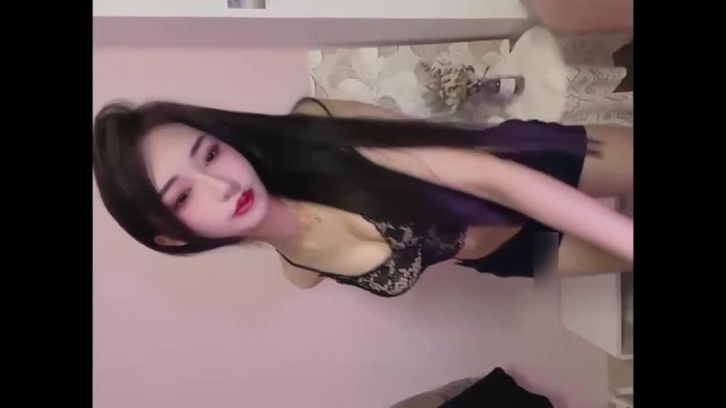 【重金定制】花椒现役女神主播莓莓露三点福利21部! 预览截图 12