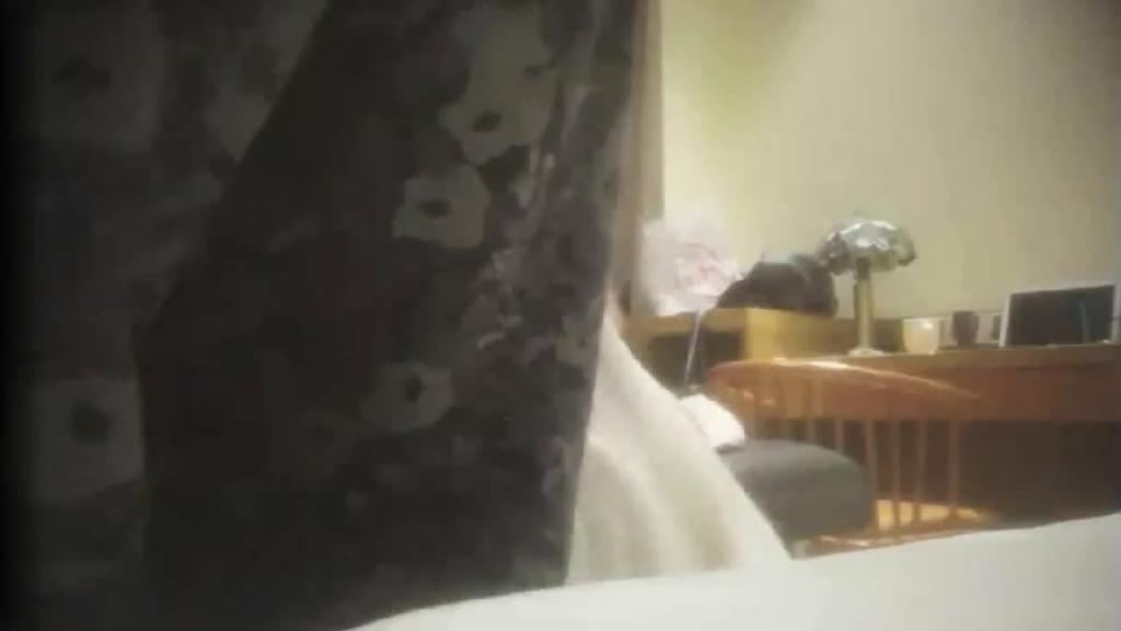真实 女子保健 推油SPA 超市巨奶妹 被轮流前后双插内 预览截图 3