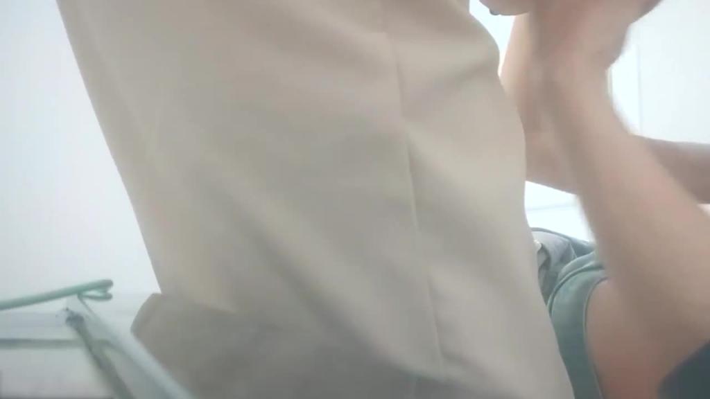 2/3【小辉探花】按摩店忽悠人妻打飞机不过瘾脱掉裤子主动坐上来 预览截图 7