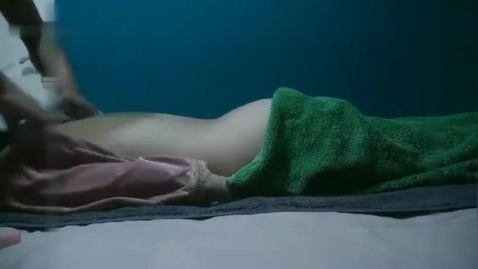 【真实女子SPA】醉酒巨乳少妇上门服务摸的受不了求大叔无套操她 预览截图 2