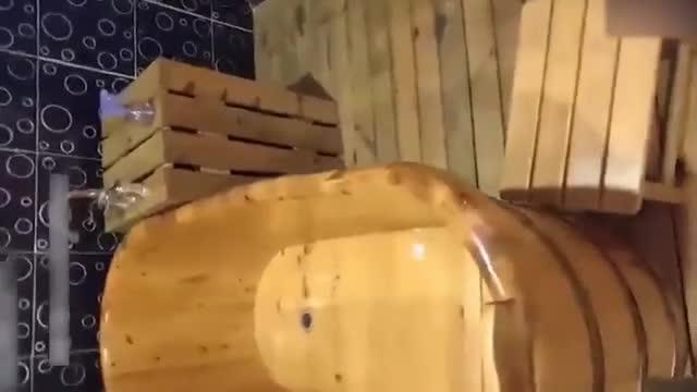 勾搭会所大奶子前台上豪会所勾搭大奶前后入骚穴 预览截图 2