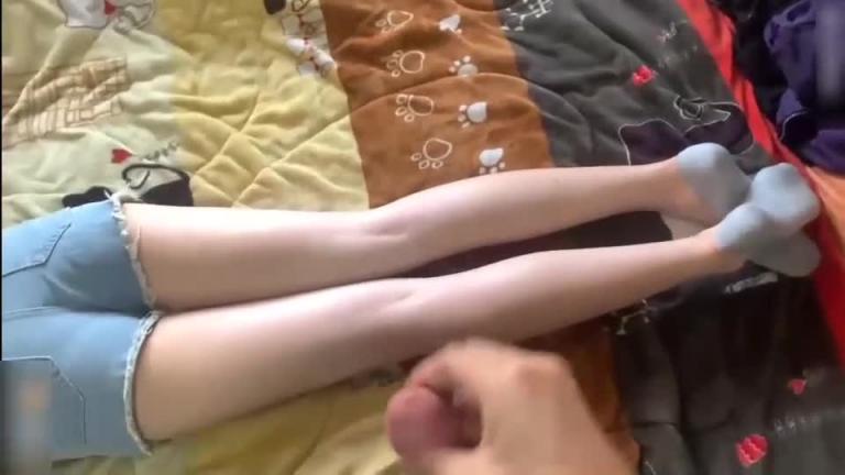 网爆黑料-武汉音乐学院的校花是我高颜值母狗女友!清纯外表下藏着一个当母狗的心! 预览截图 2