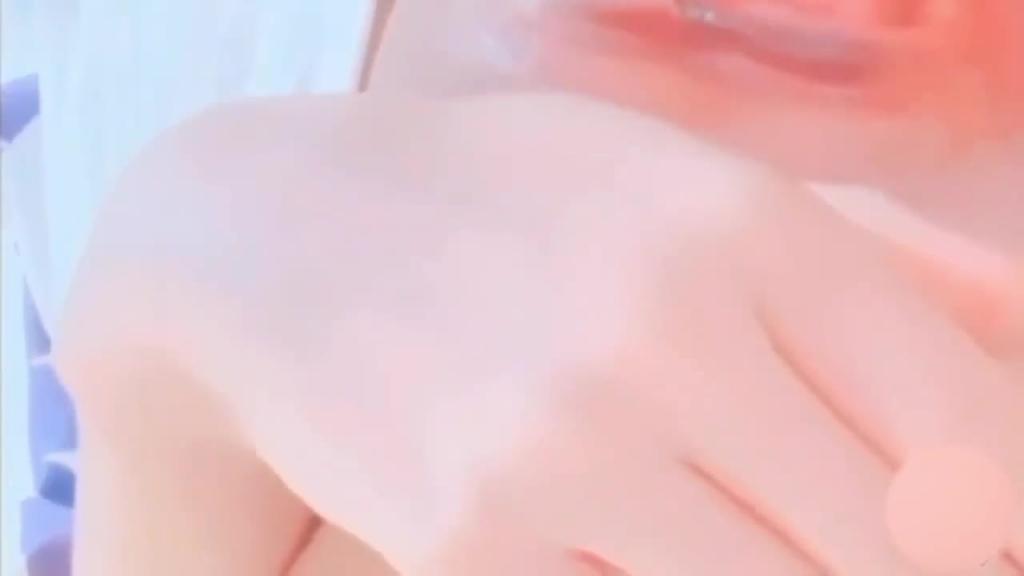 【父女乱伦】白虎高中生自慰被爸爸发现爸爸直接长枪直入操到爆浆 预览截图 3
