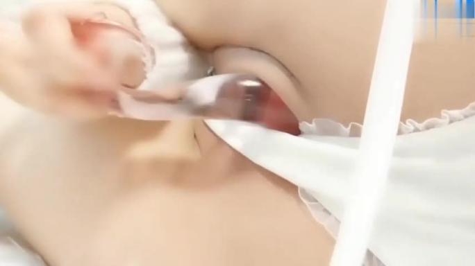【撸管必备】建议备好纸巾再看，18岁极品处女自慰，极品粉穴扣一下就白浆直冒 预览截图 12