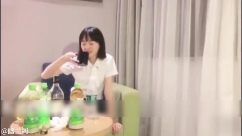 【灌酒猜拳套路清纯良家妹】偷偷拿掉套子强行插入! 预览截图 4