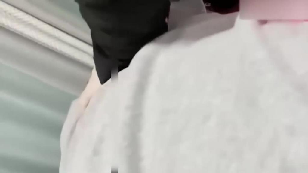 国内真实母子乱伦，鬼畜儿子妈妈的溺爱，母子对白绝非演戏，内射+肛交 预览截图 9