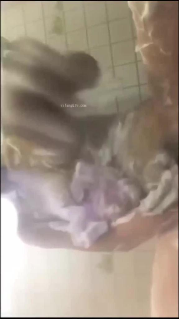 淫乱私生活极品纯嫩留学生沦为小母狗被调教玩B劲爆喷水 预览截图 9