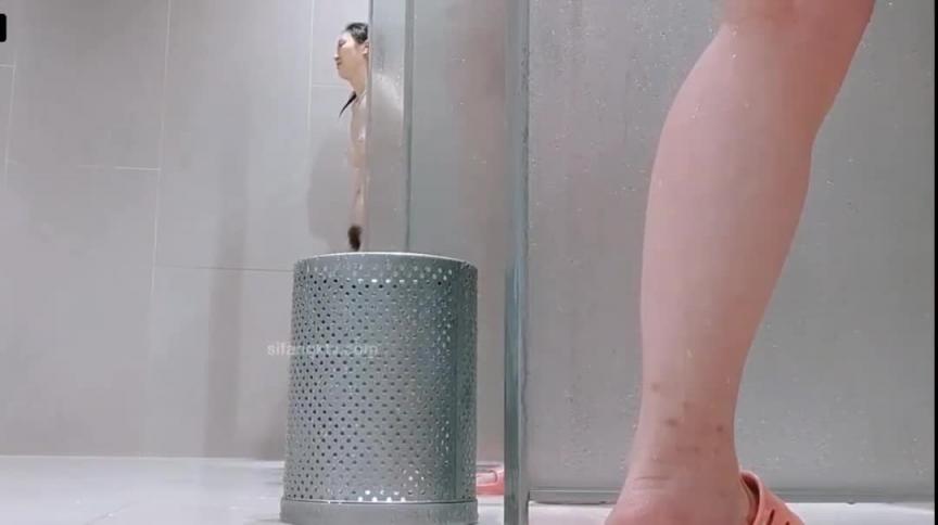 这种高级会所才能看见大长腿小姐姐 预览截图 3