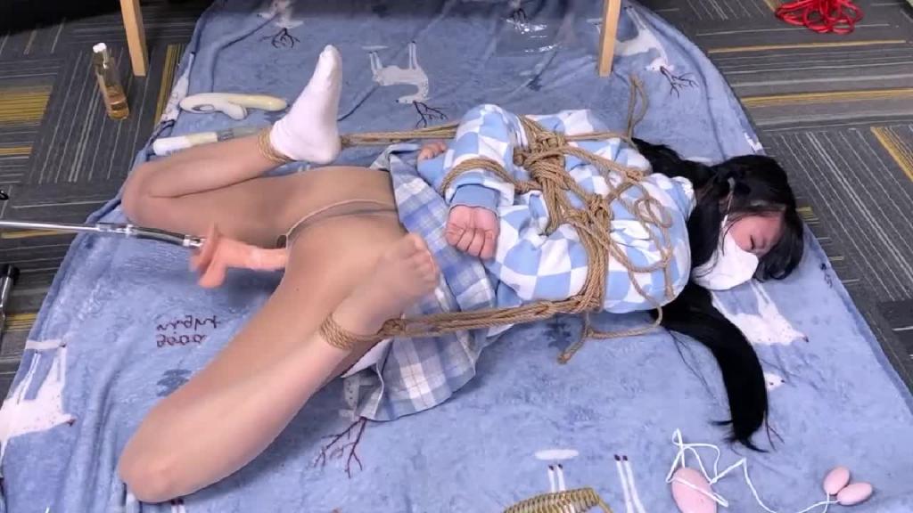 调教 超可爱妹子,炮机强制高潮 预览截图 1