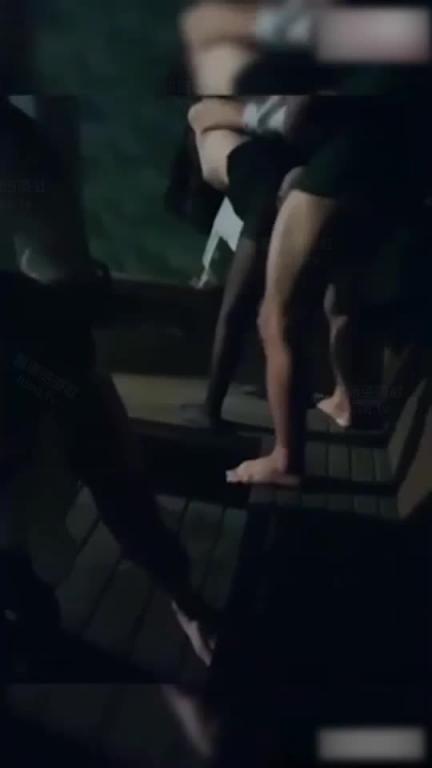 三名男子搭讪姐妹被婉拒，强拖进房间轮X 预览截图 11