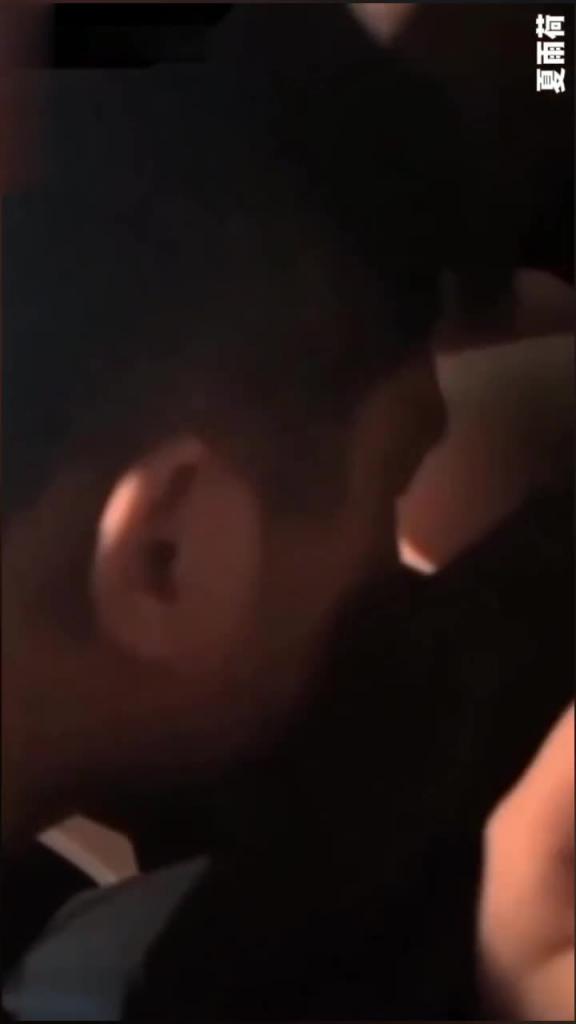 【叔嫂乱伦】哥哥出差腿模嫂子被弟弟灌醉在家里不安全带到酒店开房强行爆操你哥哥知道了怎么办奶子小逼真嫩超刺激 预览截图 2