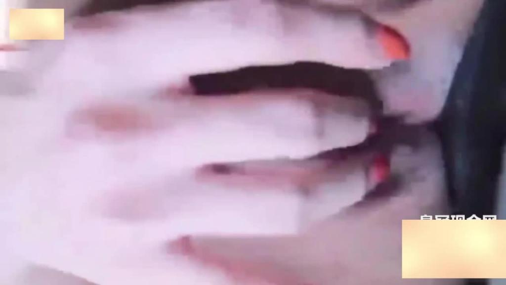 网爆吃瓜-抖音网红蓝泫门事件顶级身材御姐气质自慰喷水 预览截图 5
