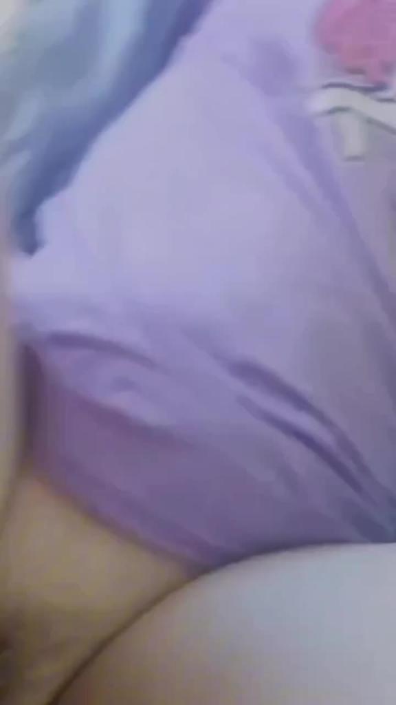 厂里新交的女友操完射在脸上 预览截图 4