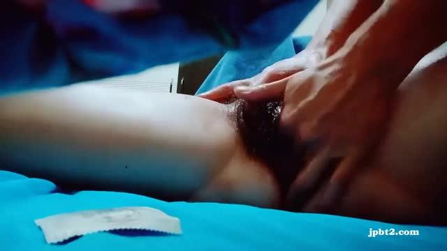 【真实女子SPA】偷拍中医SPA人妻求诊抠穴喷水操出白带潮吹 预览截图 2