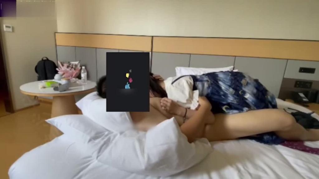 双马尾JK极品白丝萝莉少女 预览截图 3