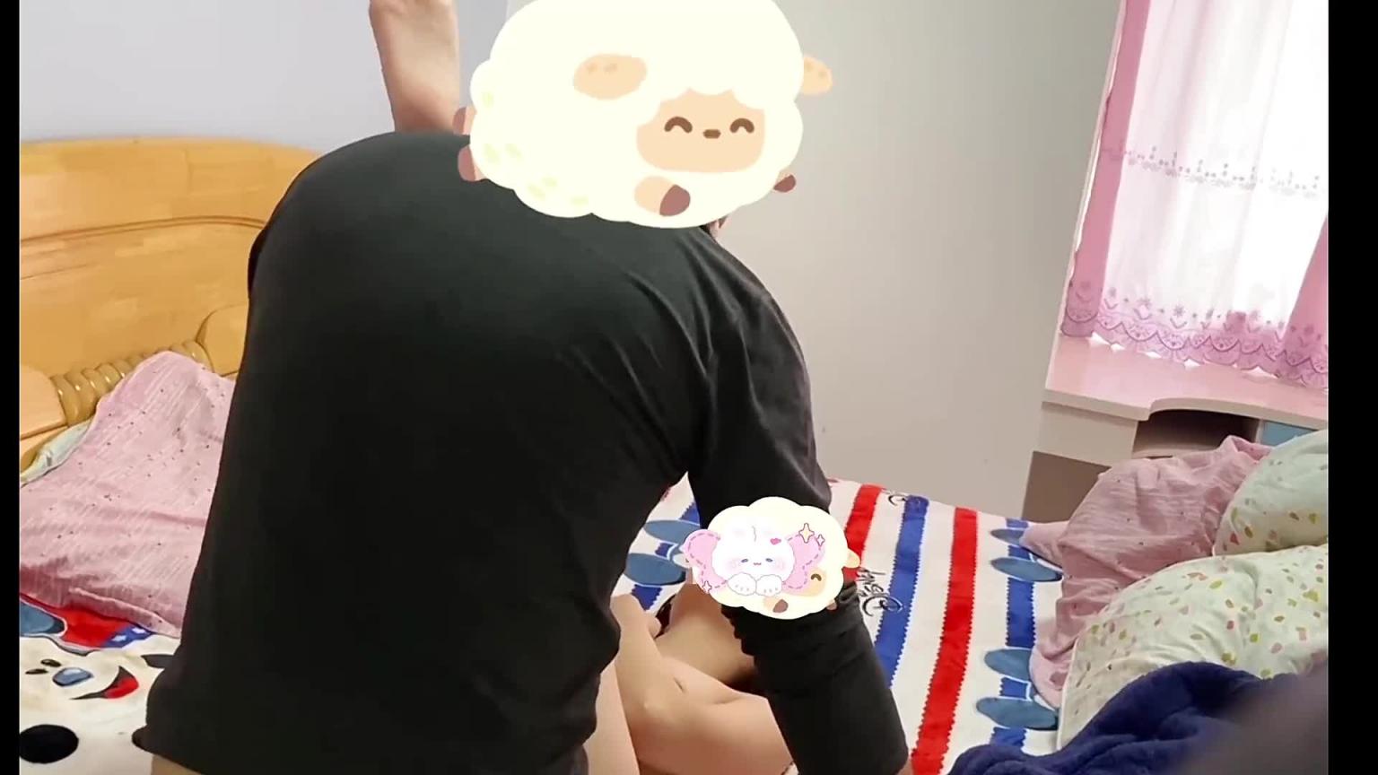最新封神-父女 #乱伦鬼父大神《我和女儿乱伦》新作-伟哥作用下首次让女儿得到性高潮,偷偷中出嫩穴 预览截图 9