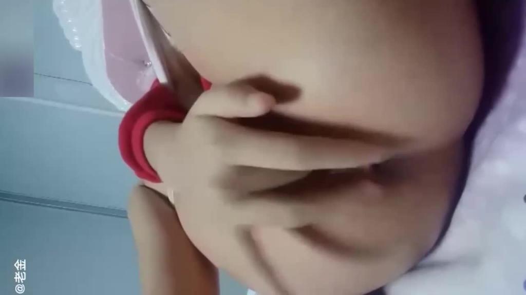 【乱伦高二女儿】在女儿身上发泄兽欲破处又爆菊花 预览截图 12