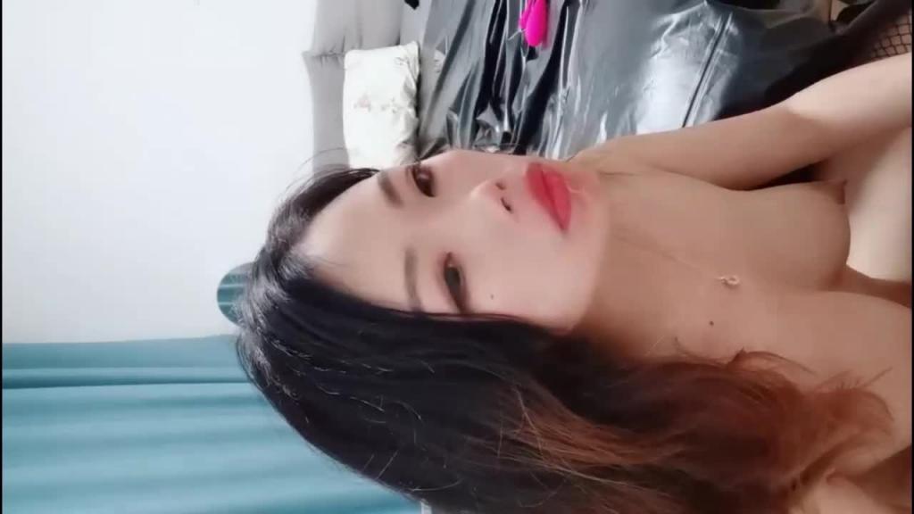 【虐操母狗】喷奶少妇小母狗,被大鸡巴主人疯狂蹂躏暴操 预览截图 8