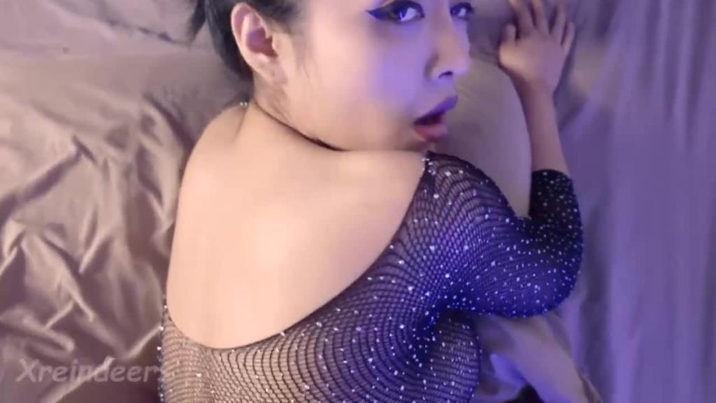 先把我舔爽才可以操我 大奶美妞 Xreindeers 预览截图 9