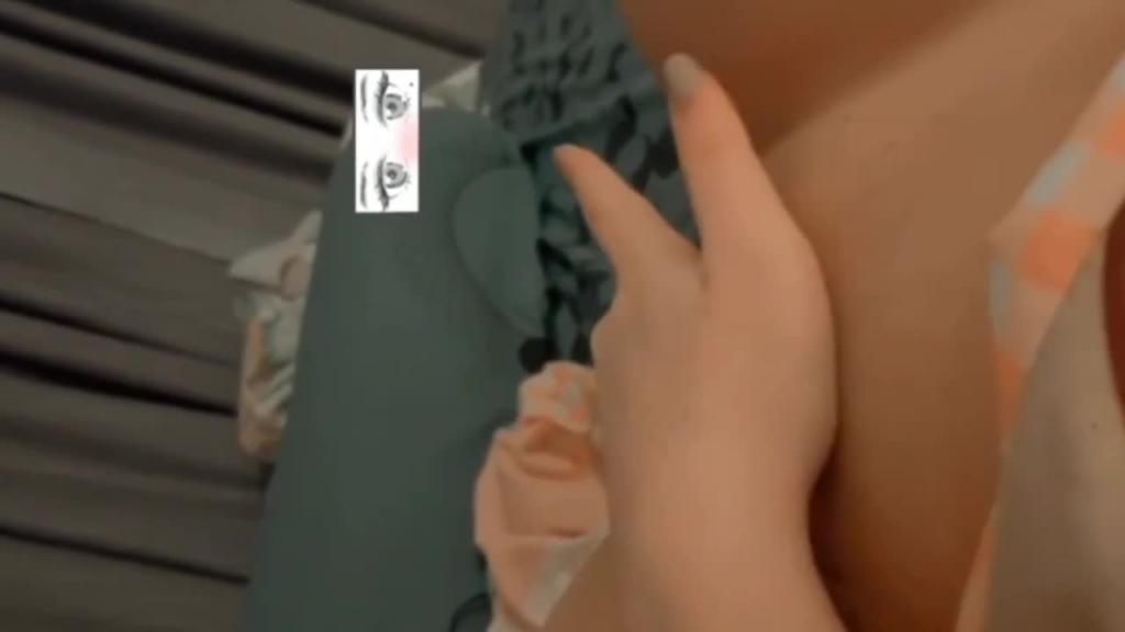 高中辍学纹身女DJ淫乱曝光,丰臀美乳美少女被金主们各种狂操 预览截图 2