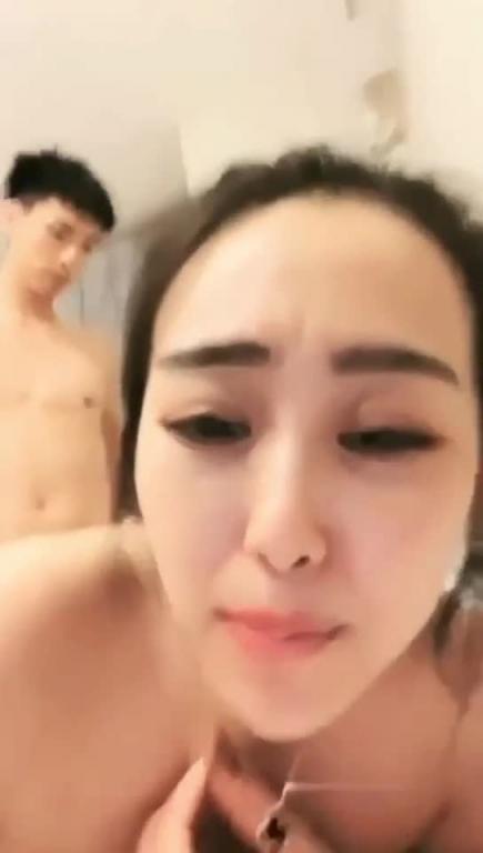 嫂子太骚了操完还要自慰 预览截图 1