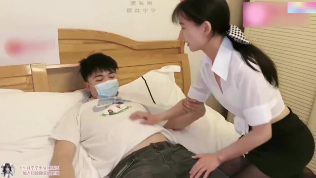 泰式按摩师前列腺排毒，黑丝嫩妹的粉穴按摩法 预览截图 2
