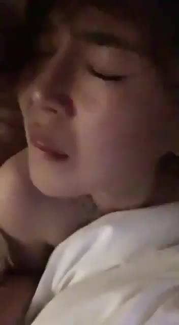 极品中出小骚货。。。 预览截图 6
