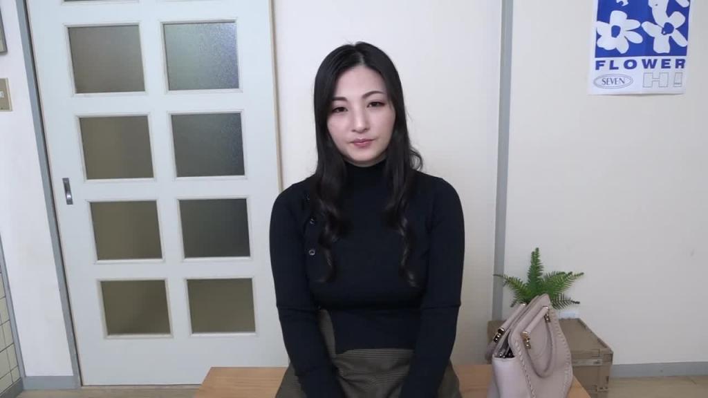 神乳K罩杯人妻 521MGFX-157 预览截图 1
