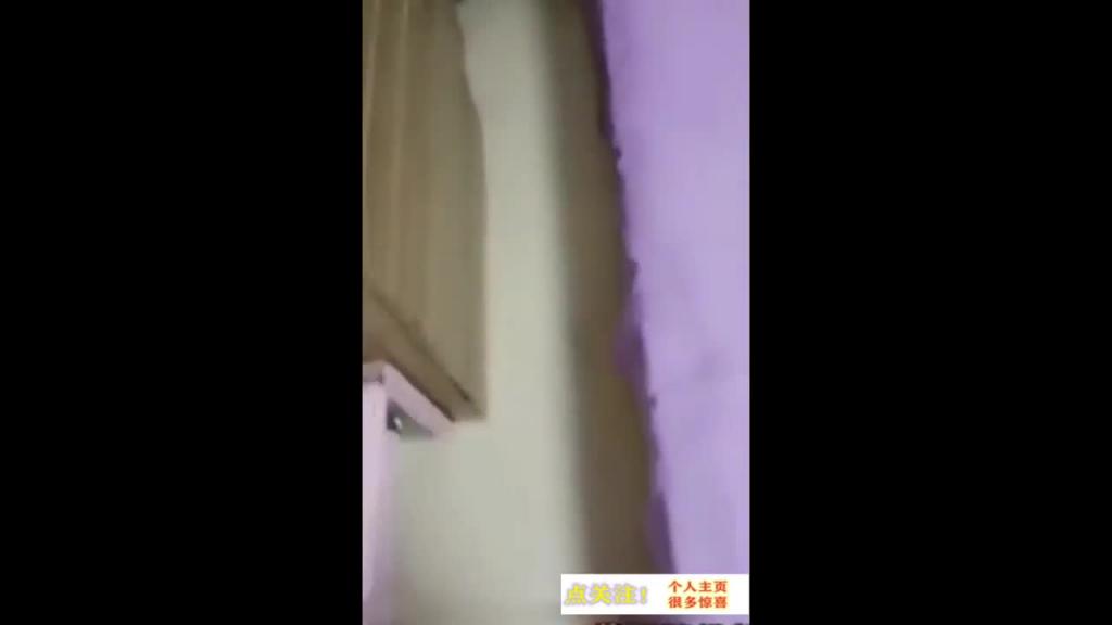 真实乱伦【儿媳与公公】超级毁三观 预览截图 3