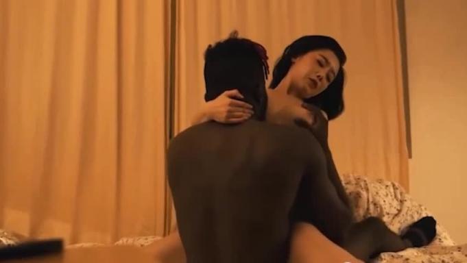 老婆出轨黑人被操的死去活来 预览截图 6