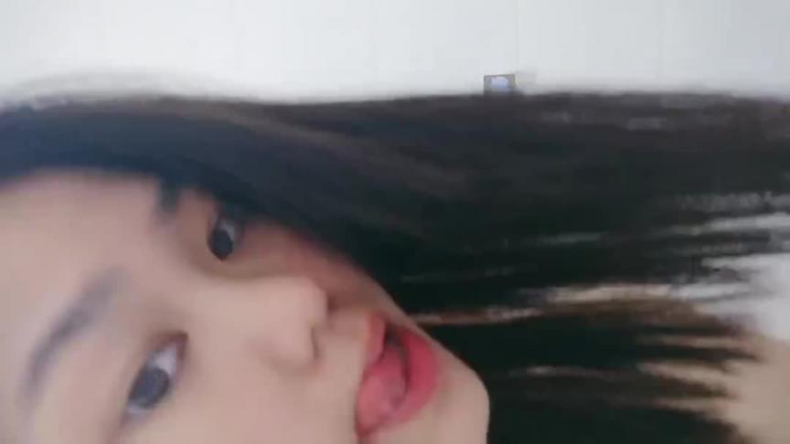 甜美大学生风骚好姐妹,双女百合全程露脸大秀诱惑狼友,揉奶玩逼看特写,抱在一起舌吻好骚,精彩又刺激 预览截图 11